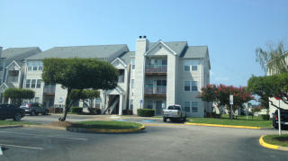 1701 Chase Pointe Cir, Virginia Beach VA  23454-7000 exterior