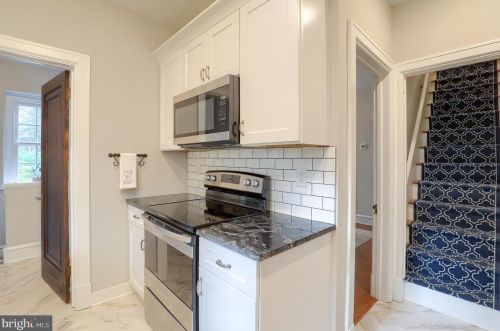 409 Atkins Ave, Lancaster PA  17603-4912 exterior