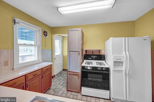 127 Franklin St, Charnita PA  17320-9211 exterior