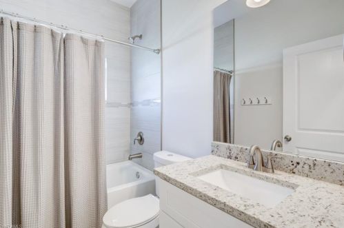 3065 5th Pl, Cape Coral FL  33904-3412 exterior