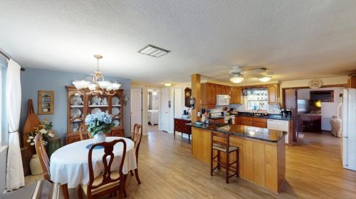 3710 Elmwood Dr, Tarpon Springs, FL 34691-3526