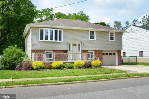 1418 Thompson Ave, Gloucester, NJ 08030-2257