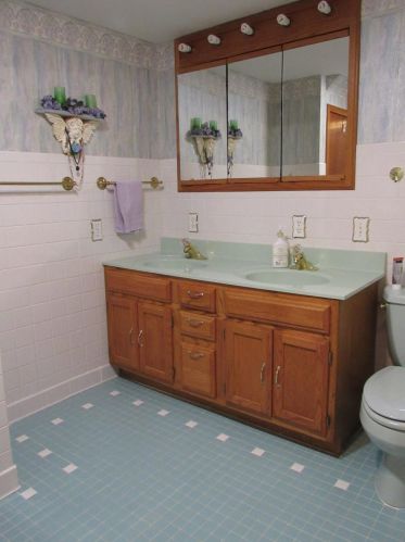 2527 10th St, Hobart IN  46342-5319 exterior