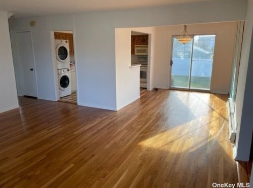 2794 Janet Ave, North Bellmore NY  11710-2020 exterior