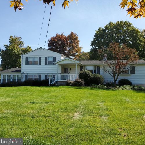 1166 Cressman Rd, Collegeville, PA 19473-2021