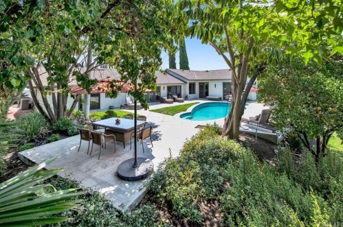 9851 Oakwood Cir, Orange CA  92861-1221 exterior