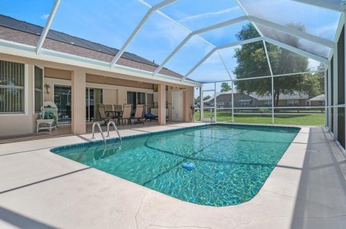 4224 Pine Ridge Blvd, Beverly Hills FL  34465-2976 exterior