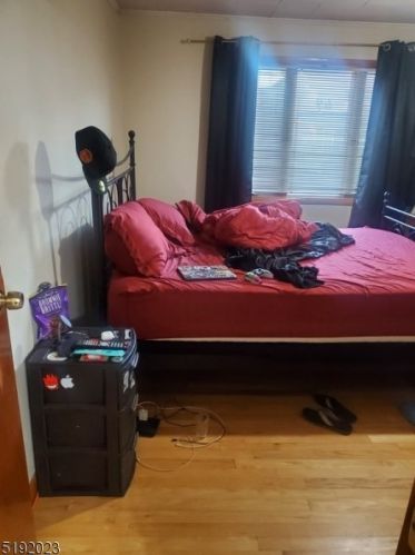 69 New York Ave, Newark NJ 07105-1210 exterior