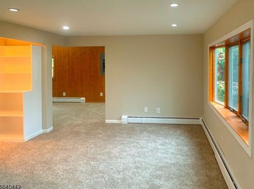 139 Schofield Rd, West Milford Lakes NJ  07480-4538 exterior