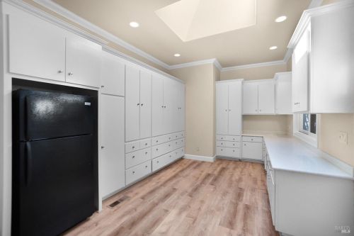 4933 Harville Rd, Santa Rosa CA  95409 exterior