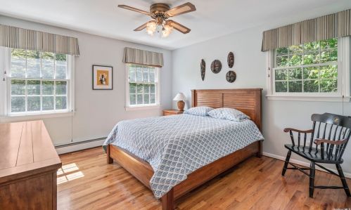 66 Hastings Dr, Northport NY  11768-2522 exterior