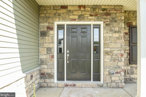 212 Sofia Blvd, Blandon, PA 19510-9304