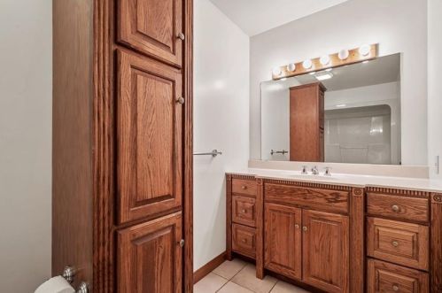 928 Old Washington Rd, Canonsburg PA  15317-3230 exterior