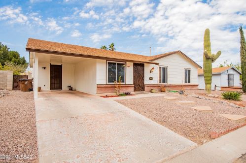 2540 Vereda Pasadera, Tucson, AZ 85746-8056