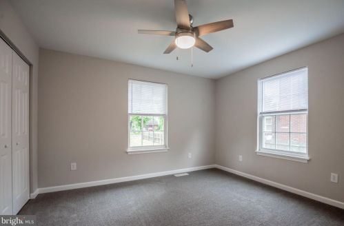 1954 Old Kirkwood Rd, Bear DE  19701-2235 exterior