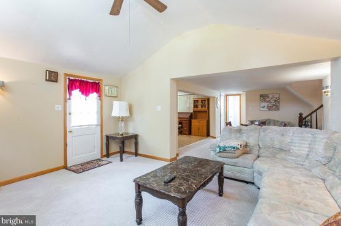 913 Catherine Ave, Woodlyn PA  19094-1002 exterior