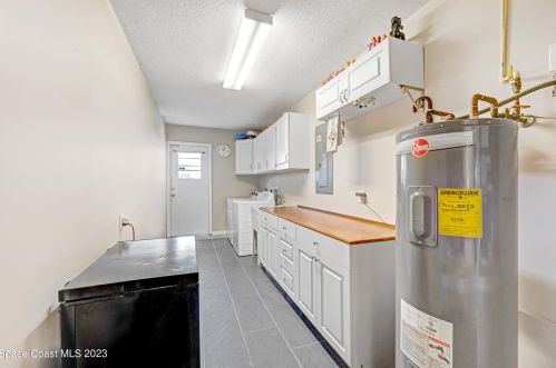 221 Degan Pl, Sebastian FL  32958-4509 exterior