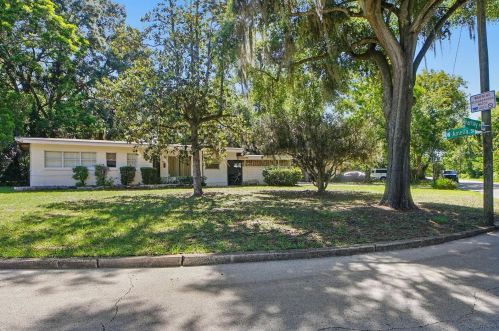 2127 Amelia St, Orlando, FL 32805-1203