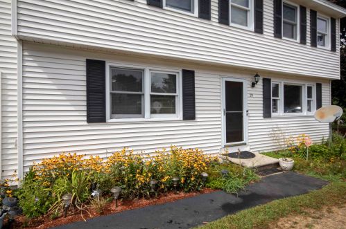 29 Mahogany Dr, Nashua, NH 03062-1228