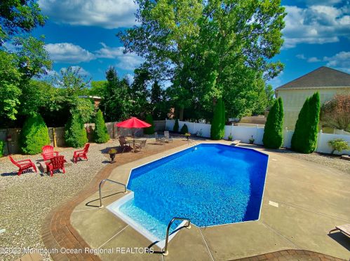 230 Eagleswood Ave, Lacey Township, NJ 08734-1635