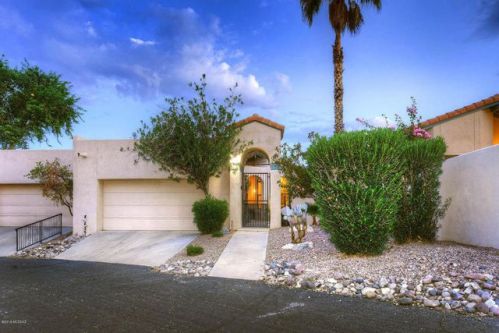 4583 Red Mesa Dr, Tucson, AZ 85718-3562