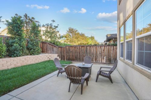 27270 Dayton Ln, Temecula CA  92591-4455 exterior