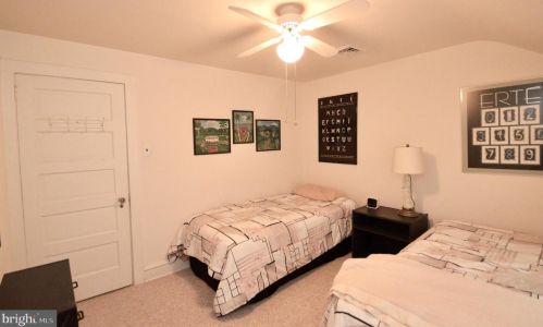 110 Buffalo Ave, Atlantic City NJ  08406-2003 exterior