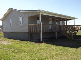 290 Bill Mauk Rd, Chucky, TN 37641-2139