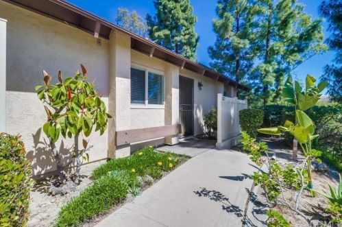 6837 Parkside Ave, San Diego, CA 92139-3883