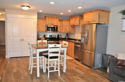 417 1250, Hyrum, UT 84319-4700