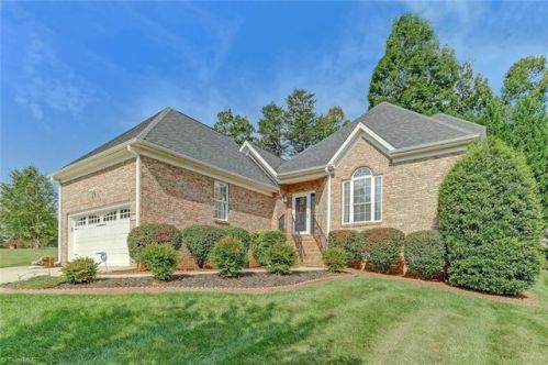 5715 Sutter Ln, Kernersville, NC 27284-7113