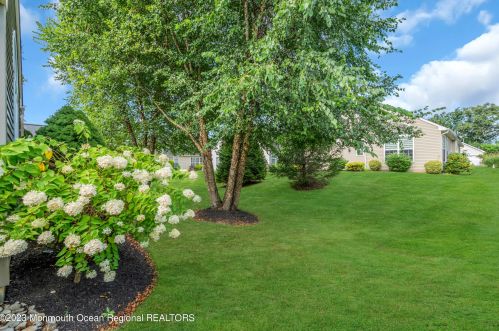 432 Monticello Ln, Lakewood NJ  08701-5790 exterior