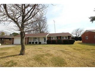 508 Perry St, Walbridge, OH 43465-1215