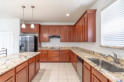 18112 Horizon Vw Blvd, Lehigh Acres FL 33972-4813 exterior