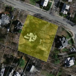 130 Washington St, Newton MA  02458-2250 aerial view