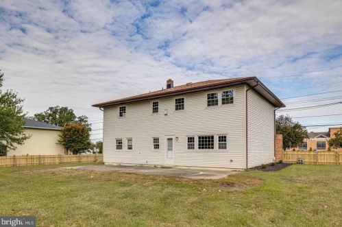 2423 Branch Pike, Riverton NJ  08077-4262 exterior