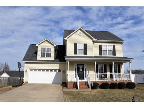 1009 Ayrshire Ln, Dallas, NC 28034-0255