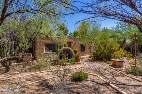 5349 Fort Lowell Rd, Tucson, AZ 85712-1312
