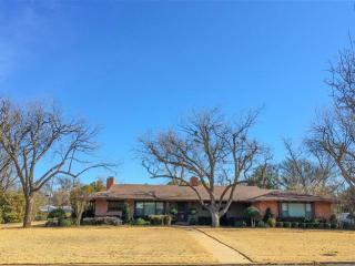 2103 Hiawatha Blvd, Wichita Falls TX  76309-3014 exterior