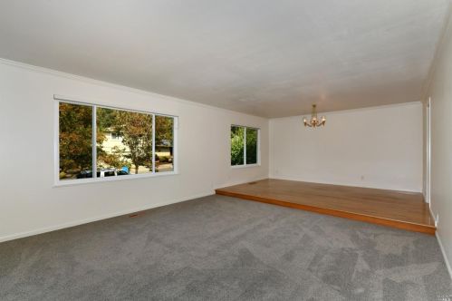 3722 Sleepy Hollow Dr, Santa Rosa CA  95404-1528 exterior