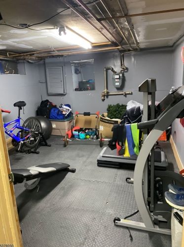 185 Orange Ave, Irvington NJ  07111-2034 exterior