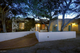 6256 Camino Miraval, Tucson AZ  85718-3025 exterior
