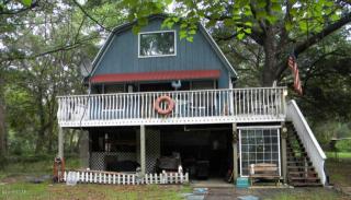 8924 Seminole St, Youngstown, FL 32466-2613