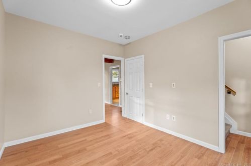 22 Roseleah Ave, Plainville CT  06062-2718 exterior