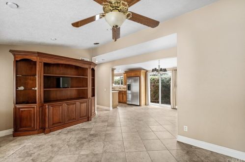 818 South St, Anaheim CA  92805-4415 exterior