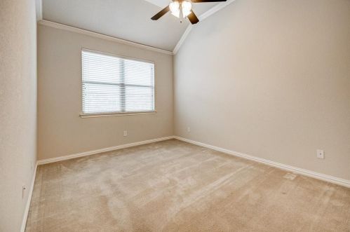 644 Greenville Ave, Richardson TX  75081-4111 exterior