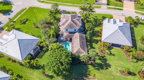 6520 Martinique Way, Vero Beach FL  32967-7575 exterior