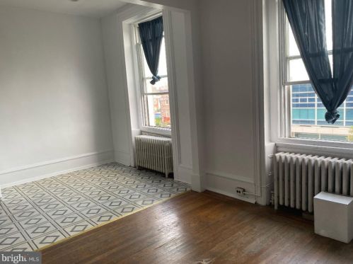 1168 Broad St, Philadelphia, PA 19146-3142