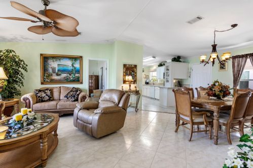 3005 Bimini Bay, Boynton Beach FL  33436-2207 exterior