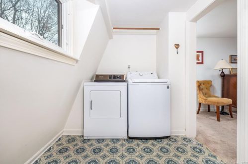 85 Litchfield Rd, Litchfield CT  06759-3000 exterior